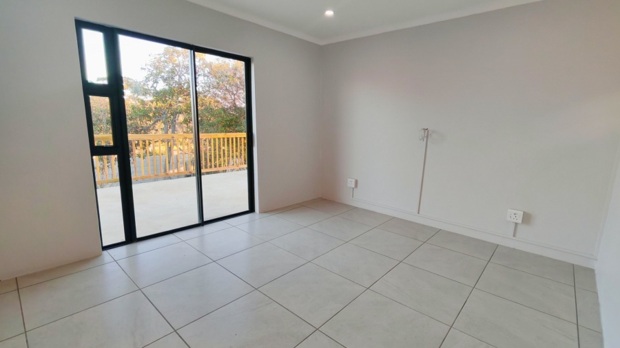 5 Bedroom Property for Sale in Fraaiuitsig Western Cape